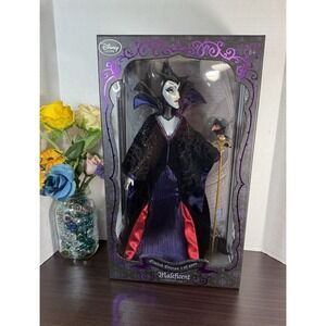 Disney Store Exclusive Sleeping Beauty "Maleficent" Limited Edition‎ Doll 4000